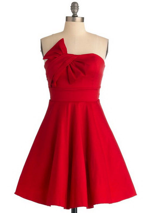 lovely-short-red-christmas-dress